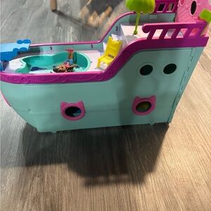 Gabbys dollhouse ship